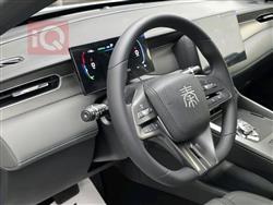 بی وای دی Qin Plus